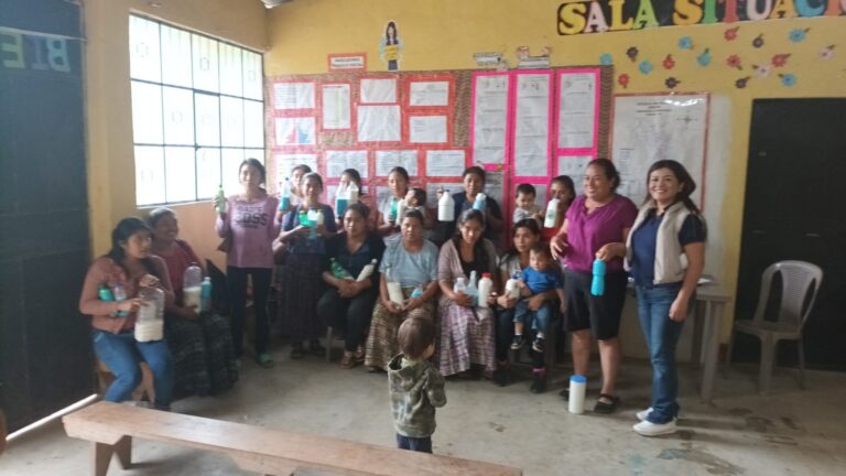Capacitación a Lideresas de la Comunidad Las Cruces, Cobán, Alta Verapaz