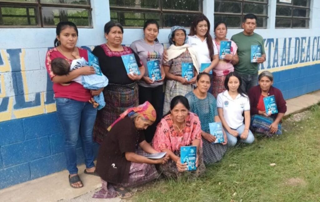 Capacitación a grupos de mujeres, Comunidad Chajsel, Cobán, Alta Verapaz