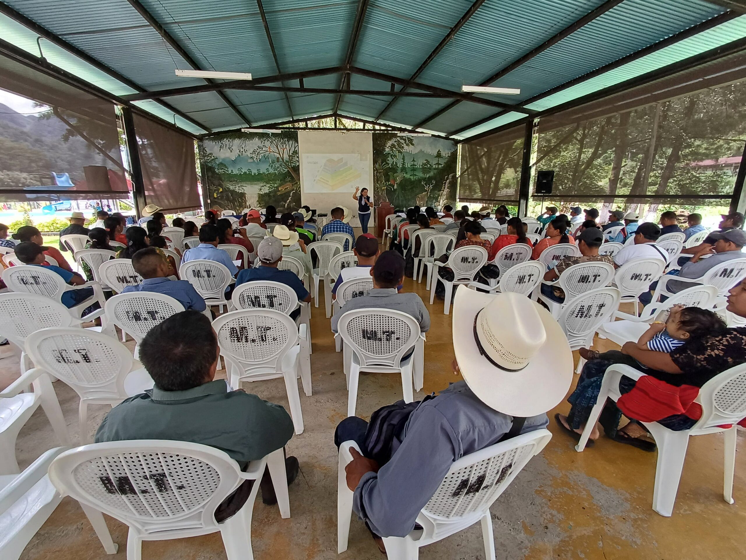 Capacitación a Líderes Comunitarios en el municipio de Tamahú, Alta Verapaz